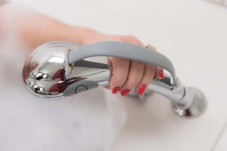 handheld shower wand