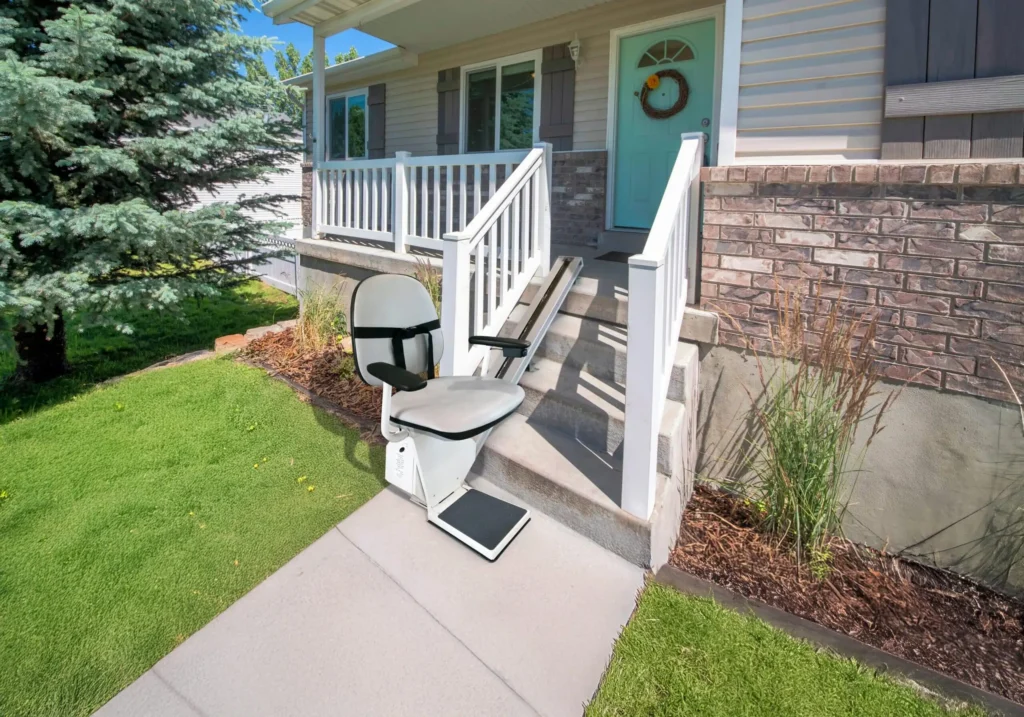 outdoor stairlift