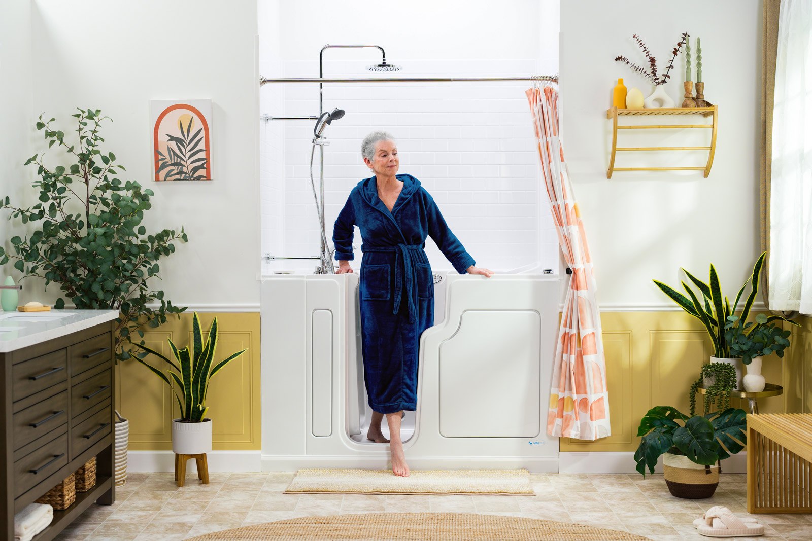 Safe Step Hybrid Tub