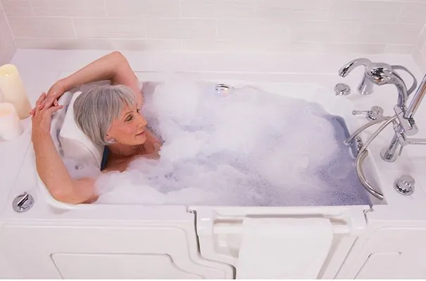 Walk-In Tub with Hydro-Jet Therapy Technology